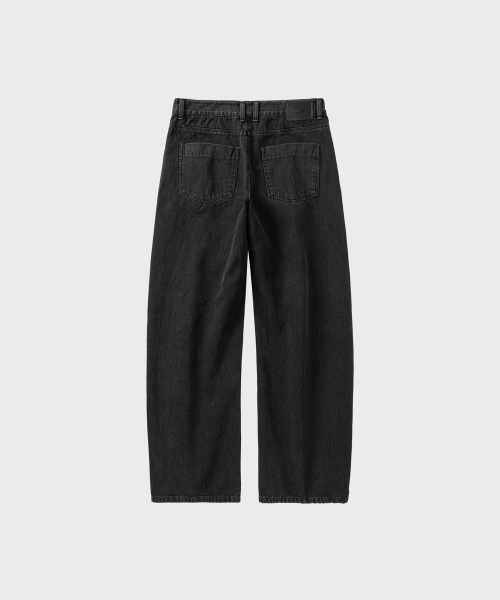 NONBLANK（ノンブランク）の「ガーメントダイカーブデニムパンツ_DARK GREY（デニムパンツ・メンズ・グレー・MEDIUM/LARGE/X-LARGE）」の2枚目の写真