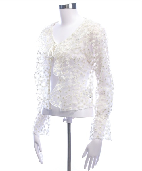 clear（クリア）の「フラワーレースカーディガン［骨格ウェーブ/シアー/刺繍/リボン］（カーディガン/ボレロ・レディース・オフホワイト・F）」の4枚目の写真
