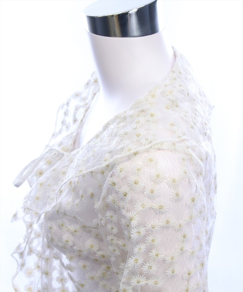 clear（クリア）の「フラワーレースカーディガン［骨格ウェーブ/シアー/刺繍/リボン］（カーディガン/ボレロ・レディース・オフホワイト・F）」の9枚目の写真