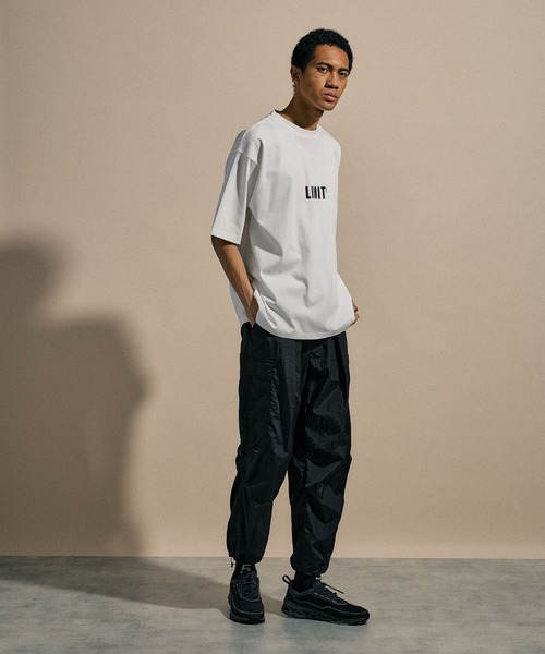 NUMERALS（ヌメラルズ）の「[NUMERALS]LIMIT SHORT SLEEVE T-SHIRT（Tシャツ/カットソー・メンズ・ブラック/ホワイト/グリーン・MEDIUM/LARGE）」の10枚目の写真