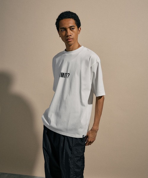 NUMERALS（ヌメラルズ）の「[NUMERALS]LIMIT SHORT SLEEVE T-SHIRT（Tシャツ/カットソー・メンズ・ブラック/ホワイト/グリーン・MEDIUM/LARGE）」の12枚目の写真