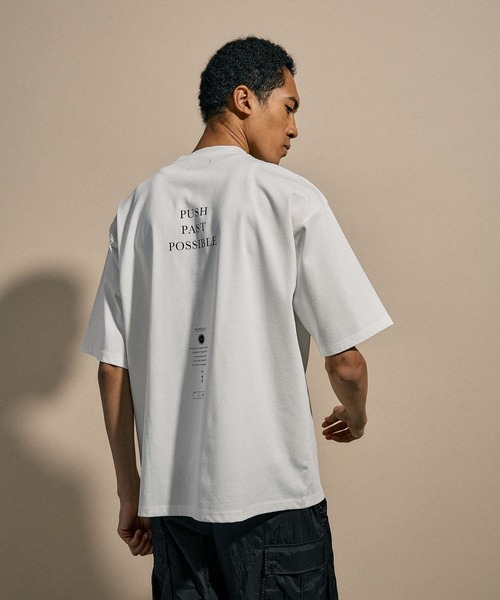 NUMERALS（ヌメラルズ）の「[NUMERALS]LIMIT SHORT SLEEVE T-SHIRT（Tシャツ/カットソー・メンズ・ブラック/ホワイト/グリーン・MEDIUM/LARGE）」の13枚目の写真