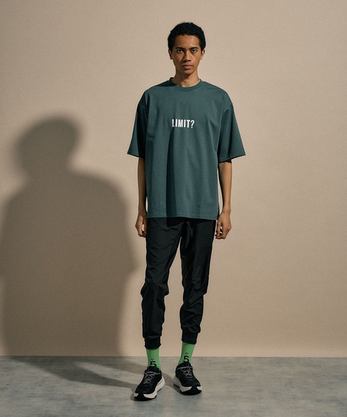 NUMERALS（ヌメラルズ）の「[NUMERALS]LIMIT SHORT SLEEVE T-SHIRT（Tシャツ/カットソー・メンズ・ブラック/ホワイト/グリーン・MEDIUM/LARGE）」の22枚目の写真