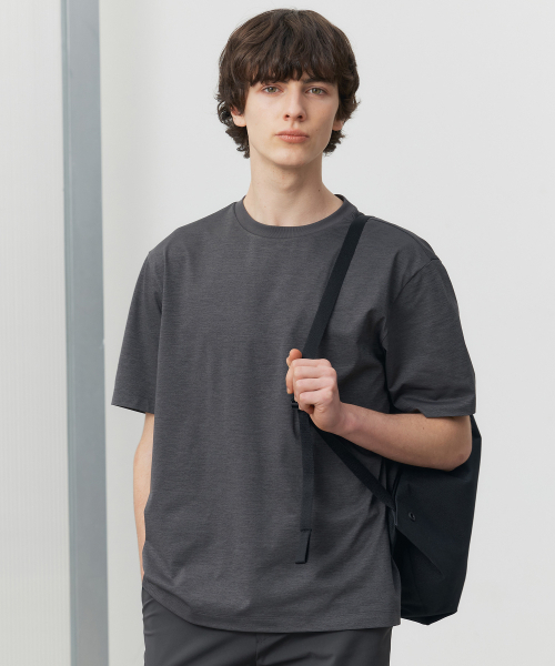MINDBRIDGE(マインドブリッジ)の「ドゥグッド_ソロナTシャツ - 6カラー(Tシャツ/カットソー・メンズ・ブラック/ライトブルー/ライトグレー/ライトカーキ/ホワイト/ダークグレー・95/100/105/110)」の8枚目の写真