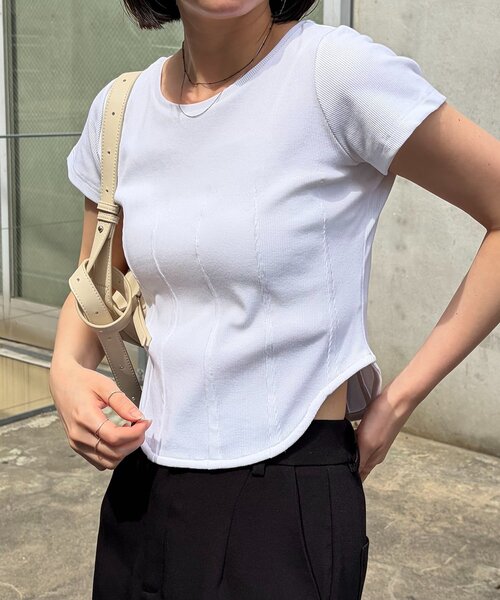 CAPRICIEUX LE'MAGE(カプリシューレマージュ)の「コルセットT(Tシャツ/カットソー・レディース・ホワイト/イエロー/ブラウン/ブラック・FREE)」の17枚目の写真