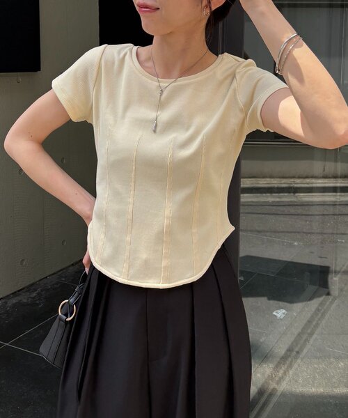 CAPRICIEUX LE'MAGE(カプリシューレマージュ)の「コルセットT(Tシャツ/カットソー・レディース・ホワイト/イエロー/ブラウン/ブラック・FREE)」の7枚目の写真