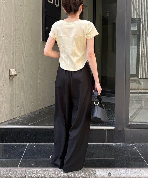CAPRICIEUX LE'MAGE(カプリシューレマージュ)の「コルセットT(Tシャツ/カットソー・レディース・ホワイト/イエロー/ブラウン/ブラック・FREE)」の8枚目の写真