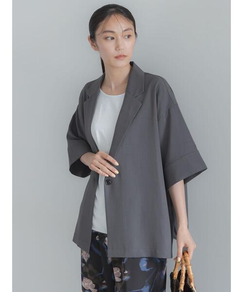 Te chichi(テチチ)の「麻調ハーフスリーブジャケット(ノーカラージャケット・レディース・グレー/ベージュ/ブラック・F)」の9枚目の写真