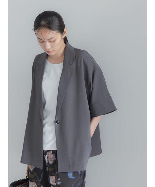 Te chichi(テチチ)の「麻調ハーフスリーブジャケット(ノーカラージャケット・レディース・グレー/ベージュ/ブラック・F)」の21枚目の写真