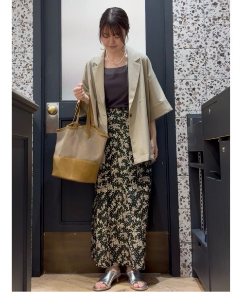 Te chichi(テチチ)の「麻調ハーフスリーブジャケット(ノーカラージャケット・レディース・グレー/ベージュ/ブラック・F)」の20枚目の写真