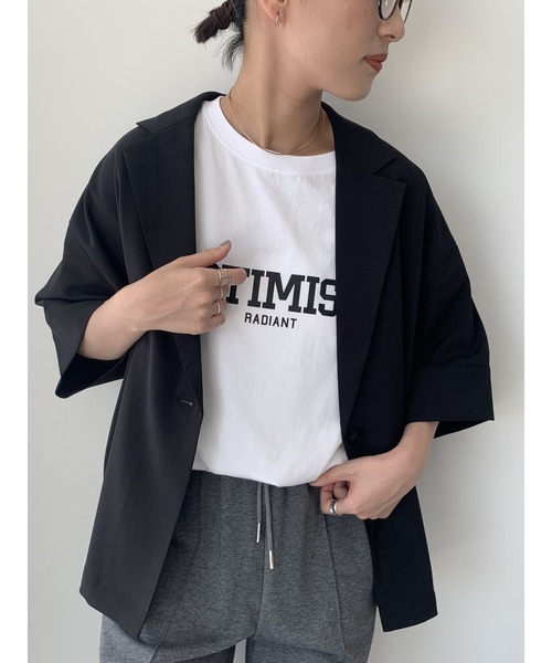 Te chichi(テチチ)の「麻調ハーフスリーブジャケット(ノーカラージャケット・レディース・グレー/ベージュ/ブラック・F)」の5枚目の写真