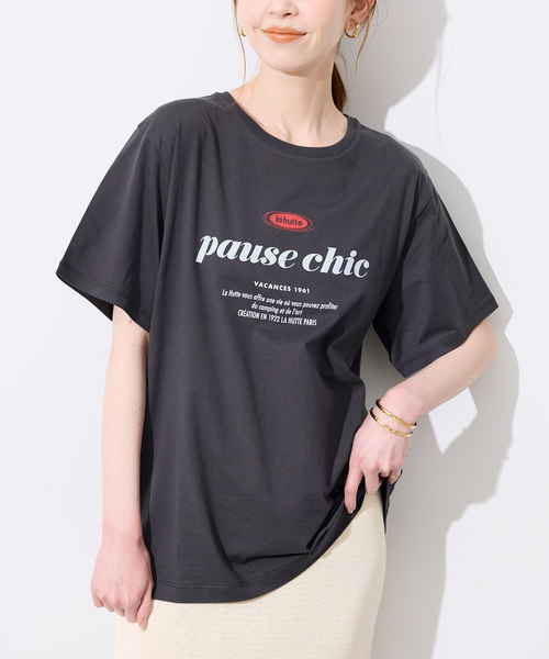 SLOBE IENA(スローブイエナ)の「《追加》La Hutte/ラ ユット SLOBE別注 ロゴTシャツ(Tシャツ/カットソー・レディース・ブラウン/チャコールグレー・FREE)」の8枚目の写真