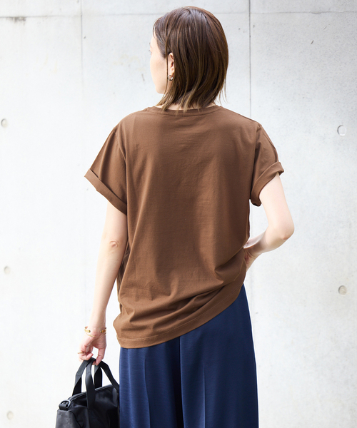 SLOBE IENA(スローブイエナ)の「《追加》La Hutte/ラ ユット SLOBE別注 ロゴTシャツ(Tシャツ/カットソー・レディース・ブラウン/チャコールグレー・FREE)」の19枚目の写真