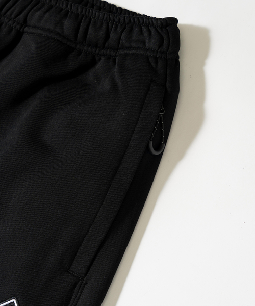Herringbone Footwear(ヘリンボーンフットウェア)の「“Herringbone“ Logo Sweat Pants(スウェットパンツ・メンズ・ブラック・MEDIUM/LARGE/SMALL)」の4枚目の写真