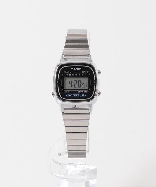 CASIO(カシオ)の「CASIO メタルデジタルウォッチ(アナログ腕時計・レディース・シルバー・-)」の2枚目の写真