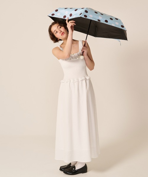 TINA:JOJUN(ティーナジョジュン)の「ローズモチーフ スクエアネック シャーリング ワンピース TINA:JOJUN(ワンピース・レディース・ホワイト/ネイビー・M/S)」の6枚目の写真