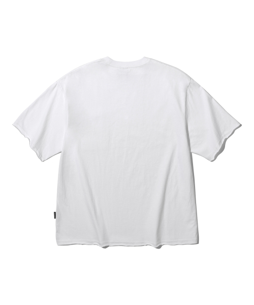 URBANSTOFF(アーバンストッフ)の「カットオフクロップボックスTシャツ(ホワイト)(Tシャツ/カットソー・レディース・その他・LARGE/MEDIUM)」の4枚目の写真