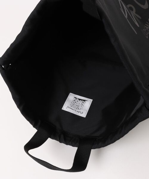 VIBGYOR(ヴィブジョー)の「Philip Lumbang ナップサック 巾着バッグ(ST)(バックパック/リュック・メンズ・ブラック×ホワイト/ブラック×ブラック・FREE)」の5枚目の写真