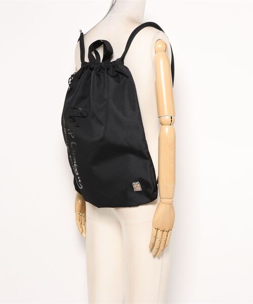 VIBGYOR(ヴィブジョー)の「Philip Lumbang ナップサック 巾着バッグ(ST)(バックパック/リュック・メンズ・ブラック×ホワイト/ブラック×ブラック・FREE)」の7枚目の写真