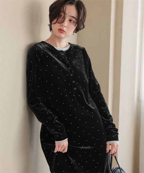 titivate(ティティベイト)の「前後2wayベロアヘンリーネックロングワンピース(ワンピース・レディース・ブラック系その他/ダークブラウン/ブラック・SP/S/M/L)」の9枚目の写真