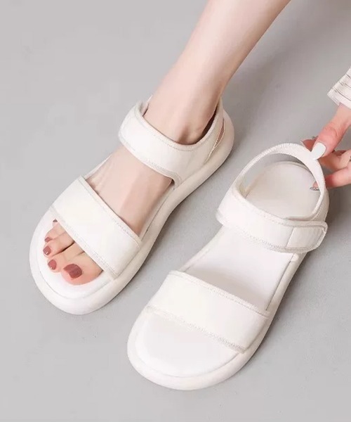 Miniministore(ミニミニストア)の「ベルトサンダル スポーツサンダル 夏(サンダル・レディース・ホワイト/ブラック・23.5cm/23.0cm/22.5cm/25.0cm/24.5cm/24.0cm)」の9枚目の写真