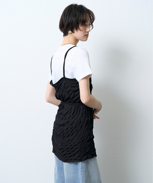 NUJOH(ヌゾ)の「Logo Crop Tee / ロゴクロップドTシャツ(Tシャツ/カットソー・レディース・ブラック/ミント/ホワイト・FREE)」の8枚目の写真