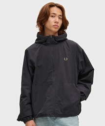 FRED PERRY（フレッドペリー）の「【先行予約受付中】Oversized Hooded Shell Jacket/オーバーサイズフードシェルジャケット（ブルゾン）」
