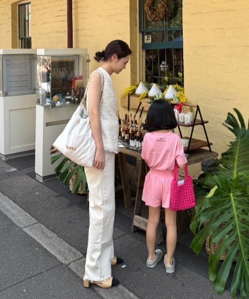 Aelina（エリナ）の「Vネックツイードベスト（ベスト・レディース・ブラック/ベージュ・FREE）」の13枚目の写真