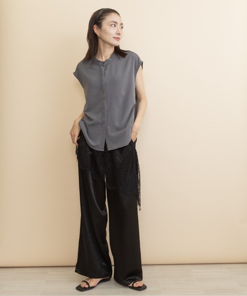 lodie（ロディ）の「【接触冷感】サイドタック　フレンチブラウス（シャツ/ブラウス・レディース・グレー/ベージュ/ブラック・FREE）」の6枚目の写真