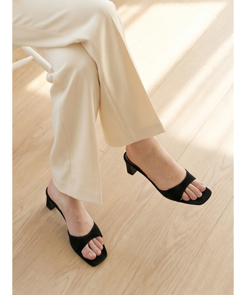 APTO（アプト）の「ロームII ロムサンダル AISS021（サンダル・レディース・ブラック/Beige・23cm/23.5cm/24cm/24.5cm/25cm）」の4枚目の写真