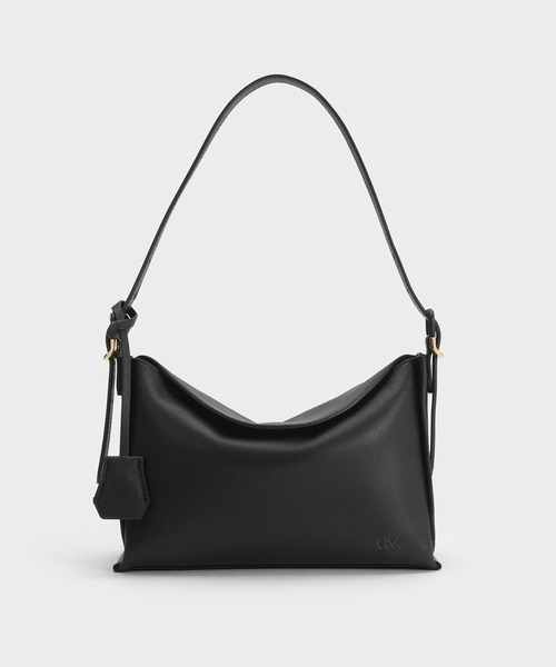 CHARLES & KEITH(チャールズ & キース)の「【本革】レザー トップフラップ ホーボーバッグ(ショルダーバッグ・レディース・ブラック・S)」の1枚目の写真