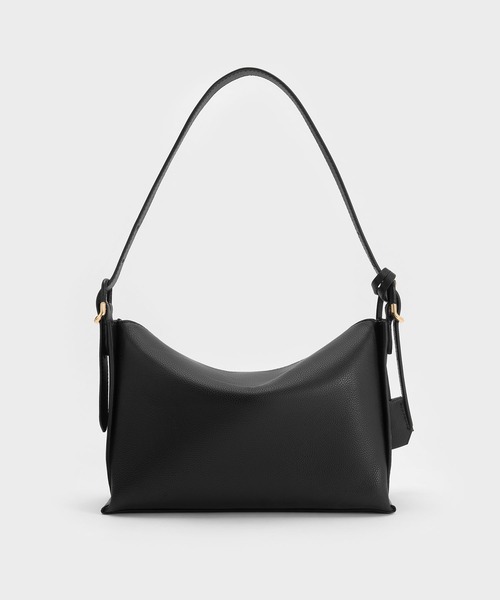 CHARLES & KEITH(チャールズ & キース)の「【本革】レザー トップフラップ ホーボーバッグ(ショルダーバッグ・レディース・ブラック・S)」の7枚目の写真