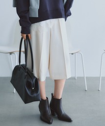 ハーフ丈パンツ