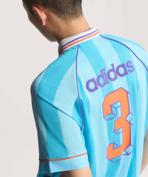 adidas（アディダス）の「ジャカード・ストライプ・ジャージー JCQUARD JERSEY / アディダスオリジナルス adidas Originals（Tシャツ/カットソー・メンズ・ブルー・SMALL/MEDIUM/LARGE/X-LARGE/XX-LARGE/X-SMALL/3XL）」の6枚目の写真
