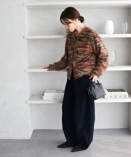 le.coeur blanc（ルクールブラン）の「コーデュロイカーブパンツ（その他パンツ・レディース・ネイビー/オフホワイト・38/36）」の9枚目の写真