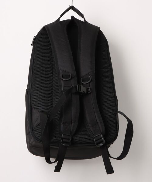 ROXY(ロキシー)の「ROXY GO OUT Ⅱ (最大30L) バックパック リュック 【2026年秋冬モデル】/ロキシー(バックパック/リュック・レディース・ピンク/ブルー/ブラック・FREE)」の4枚目の写真