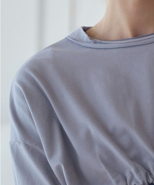 DEVIWEAR(デヴィウェア)の「ループ シャーリング クロップド DEVI-T0159-ブルー(Tシャツ/カットソー・レディース・ブルー・FREE)」の4枚目の写真