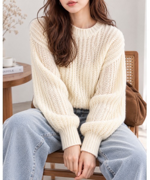 FAZVY(ファズビー)の「バランス上手な ショート丈ボリューム袖ニット(ニット/セーター・レディース・ブラック/ブラウン/ホワイト/ピンク・FREE)」の15枚目の写真