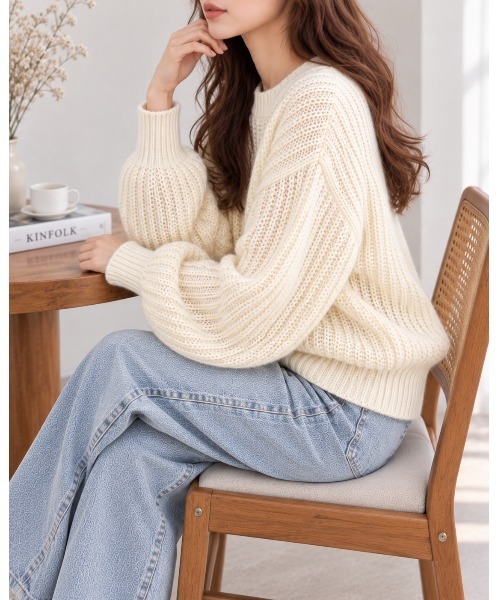 FAZVY(ファズビー)の「バランス上手な ショート丈ボリューム袖ニット(ニット/セーター・レディース・ブラック/ブラウン/ホワイト/ピンク・FREE)」の17枚目の写真