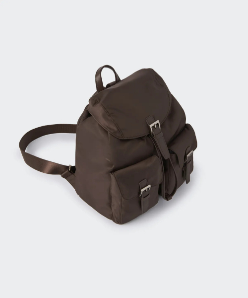 MUSINSA STANDARD WOMAN（ムシンサスタンダードウーマン）の「ウィメンズナイロンフラップミニバックパック[ブラウン]（バックパック/リュック・レディース・その他・F）」の10枚目の写真
