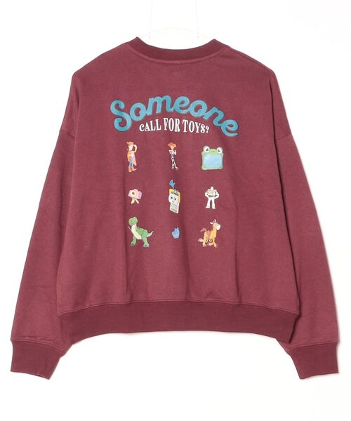 Disney(ディズニー)の「【DISNEY/ディズニー】トイ・ストーリー キャラクタープリント裏毛クルーネックスウェット(WIDEシルエット)(スウェット・レディース・ワインレッド/杢グレー/スミクロ/オートミール・LARGE/MEDIUM)」の6枚目の写真