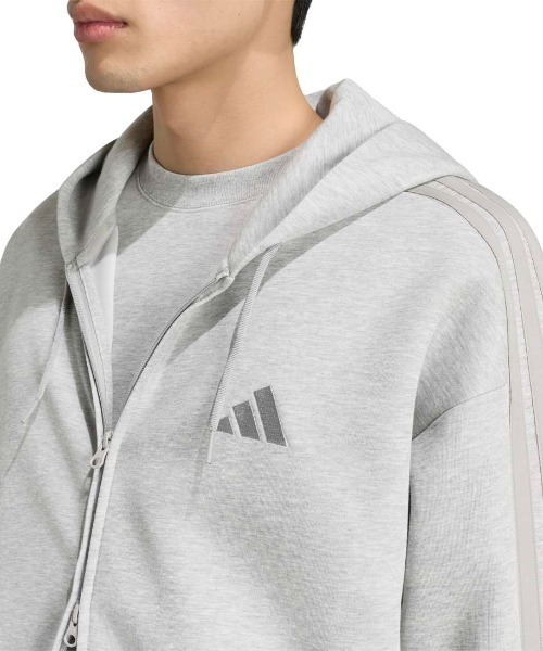 adidas(アディダス)の「アディダス adidas エッセンシャルズ プラス ルーズフィット コンテンポラリー スペーサーニット フルジップパーカー(パーカー・メンズ・グレー・S/M/L/LL/3L)」の4枚目の写真