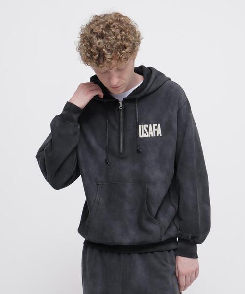 AVIREX（アヴィレックス）の「FADED USAFA HALF ZIP HOODIE / フェード ユーエスエアフォース ハーフジップ フーディ / AVIREX / アヴィレックス（パーカー・メンズ・チャコールグレー/ネイビー・L/M/XL/2XL）」の7枚目の写真