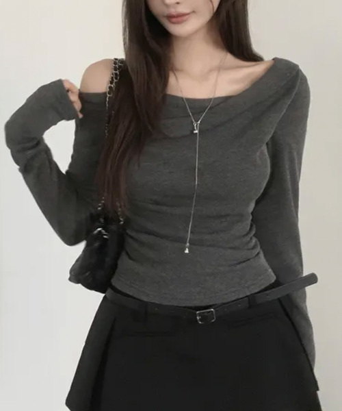 VIVID LADY(ビビッドレディー)の「ドレープネック リブ長袖トップス(Tシャツ/カットソー・レディース・ホワイト/ブラック/グレー/モカ/チャコールグレー・FREE)」の8枚目の写真