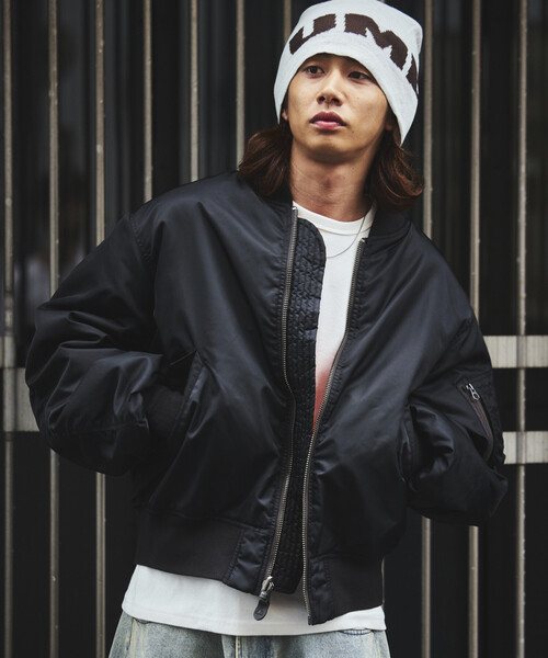 FREAK'S STORE(フリークスストア)の「MA-1 FLIGHT JACKET(ブルゾン・メンズ・ブラック/グレー・MEDIUM/SMALL/LARGE)」の3枚目の写真