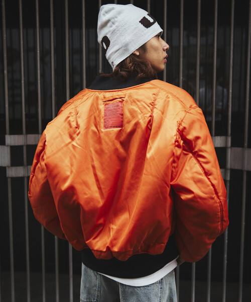 FREAK'S STORE(フリークスストア)の「MA-1 FLIGHT JACKET(ブルゾン・メンズ・ブラック/グレー・MEDIUM/SMALL/LARGE)」の7枚目の写真