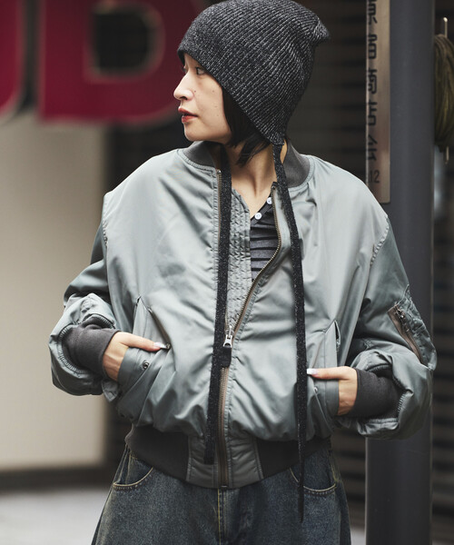 FREAK'S STORE(フリークスストア)の「MA-1 FLIGHT JACKET(ブルゾン・メンズ・ブラック/グレー・MEDIUM/SMALL/LARGE)」の12枚目の写真