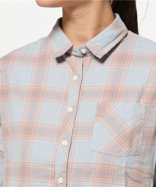 earth music&ecology（アースミュージックアンドエコロジー）の「【2016Autumn】フワフワネルチェックシャツ（シャツ/ブラウス・レディース・イエロー/ネイビー/アイボリー/サックスブルー/レッド/ピンク・MEDIUM/SMALL/S）」の10枚目の写真