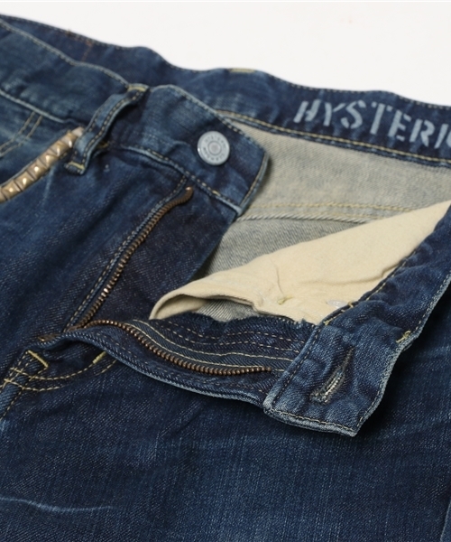 HYSTERIC GLAMOUR（ヒステリックグラマー）の「USED加工Sデニム スリムパンツ（デニムパンツ・メンズ・インディゴブルー・28inch/29inch/30inch/31inch/32inch/34inch）」の7枚目の写真