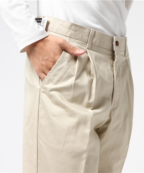 EDWIN（エドウィン）の「【EDWIN】KHAKIS ２タックパンツ　ライトベージュ（その他パンツ・メンズ・ライトベージュ・34inch/32inch/29inch/36inch/33inch/31inch/30inch）」の6枚目の写真